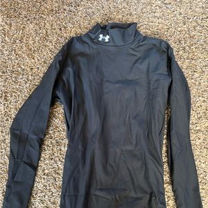 Under armor Women’s layering Top
